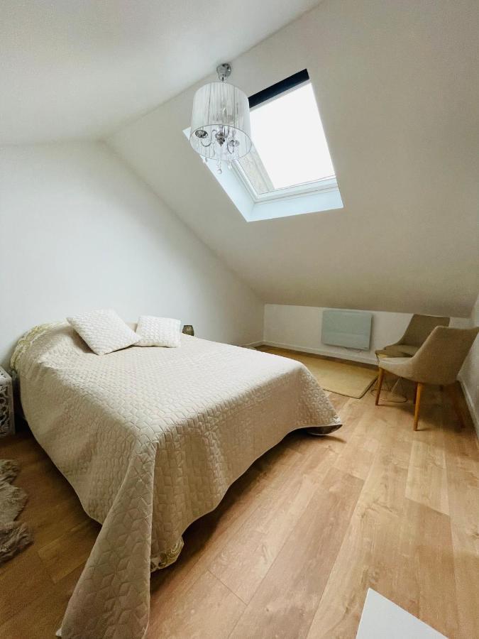 Appartement Charmant Et Lumineux Villejuif Exterior foto